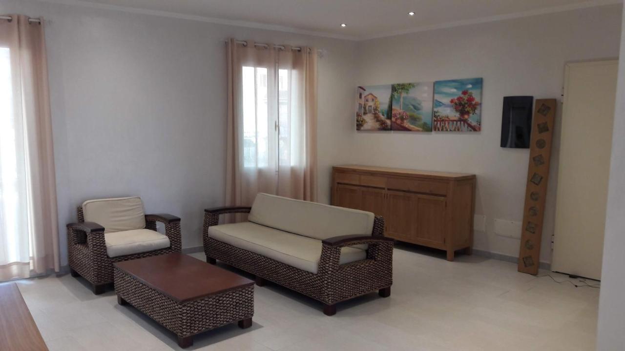La Casa Di Pier Hotel Olbia Luaran gambar
